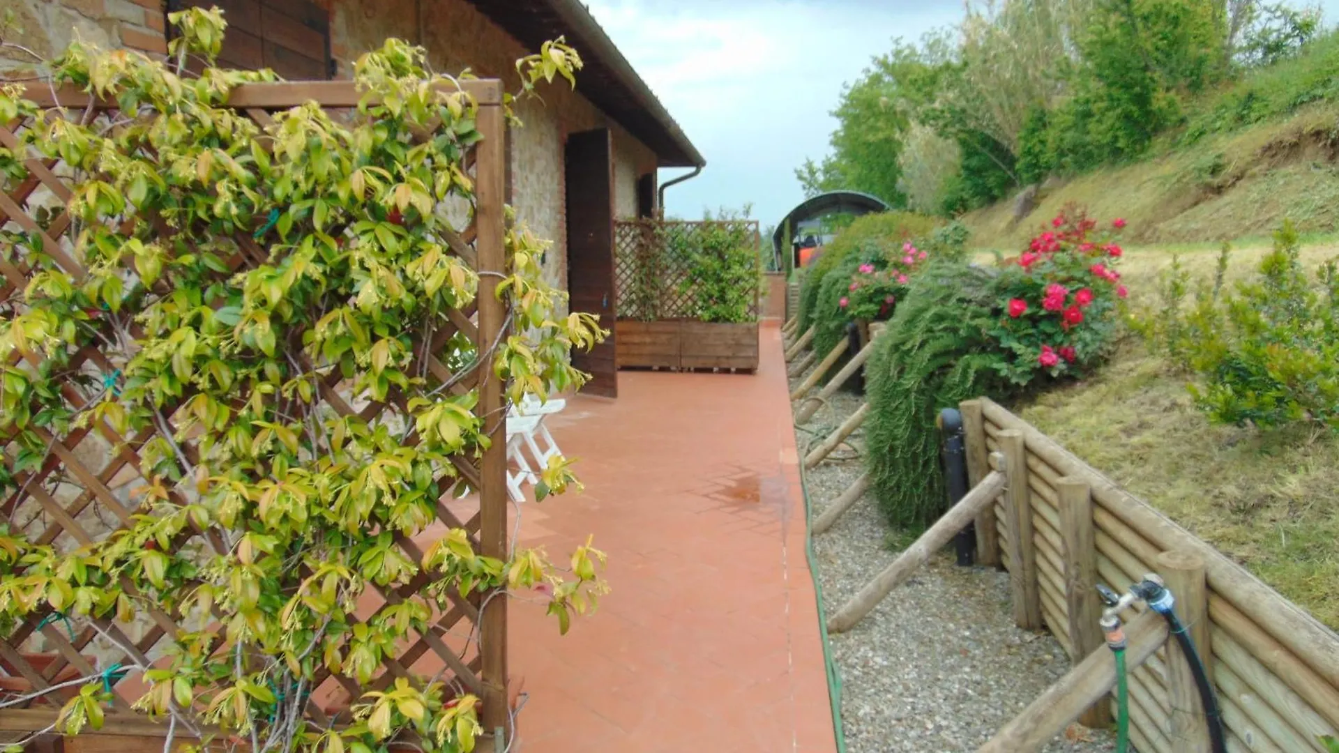 Farm stay Podere Luma Camera Gelsomino - Lavanda Gambassi Terme